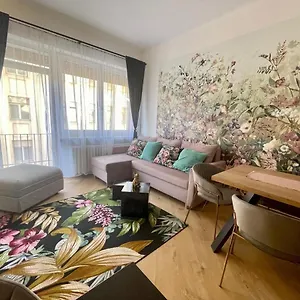  Apartament Brand New #hollan#3bedr#2bathr#freeparking