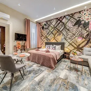 Magic Exotic In Downtown Appartamento